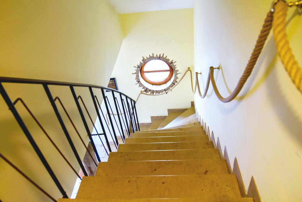 Heidekrug Hotel Oberursel Esterno foto