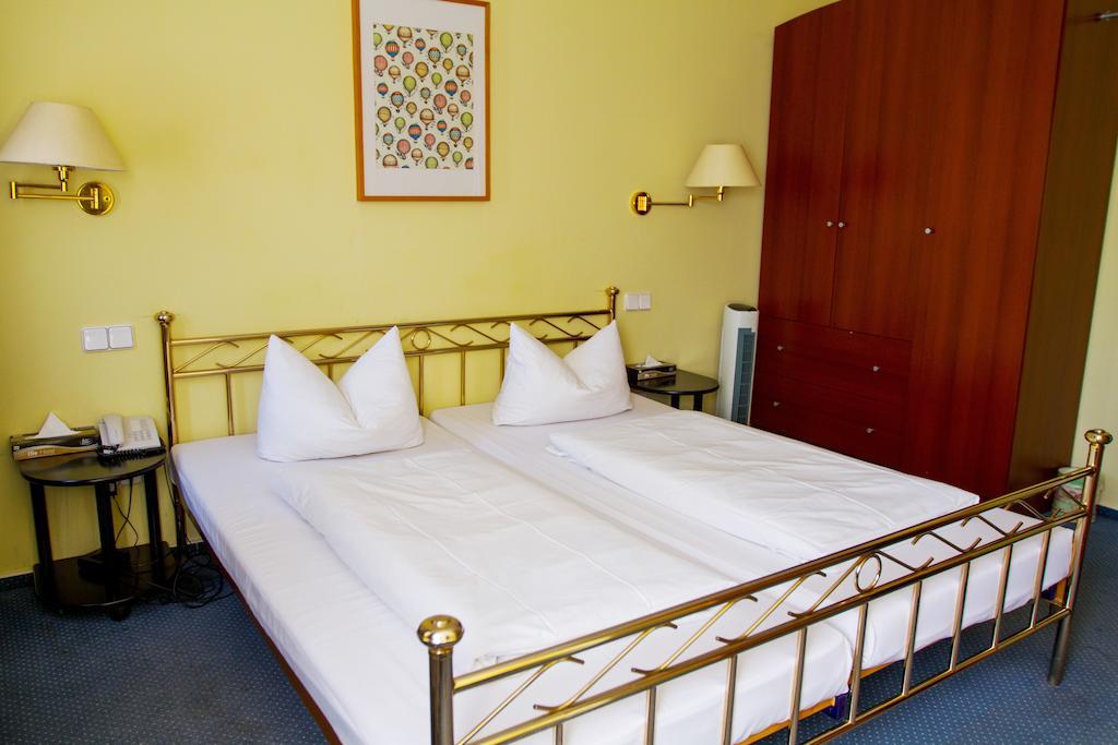 Heidekrug Hotel Oberursel Camera foto